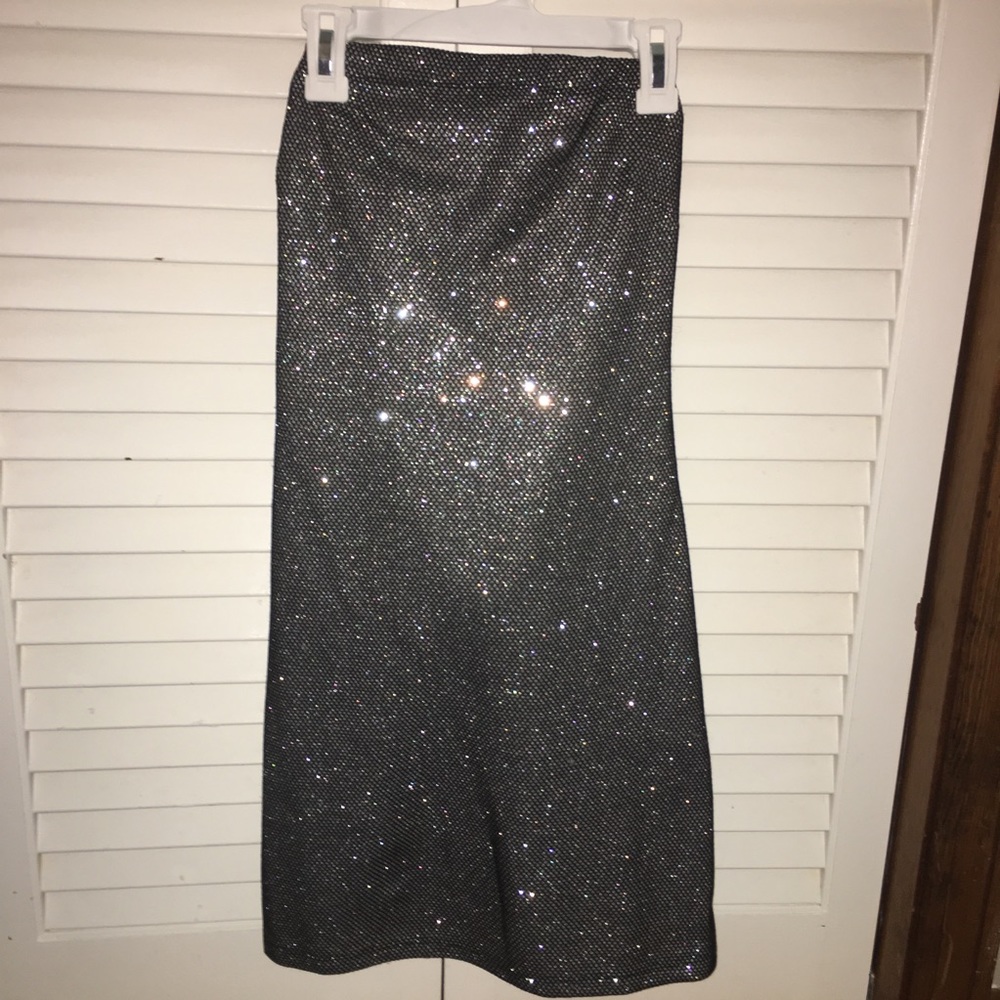 strapless New Years Eve dress ( occasion / glam )